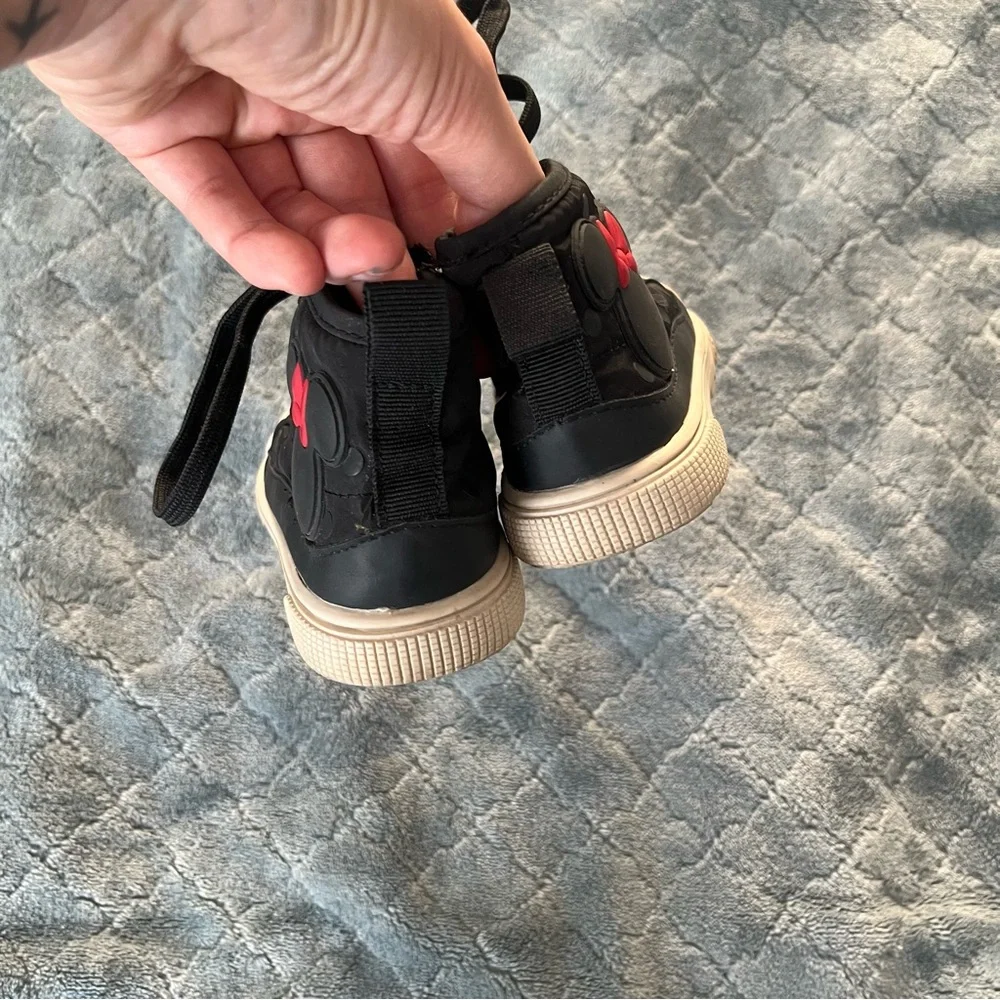 ZARA Kids‎ x Disney Minnie Mouse Black Polka Dot High-Top Sneakers US Toddler 5